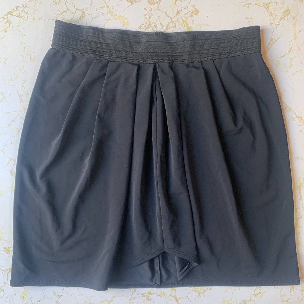 👉LNA Elastic Band Mini Skirt